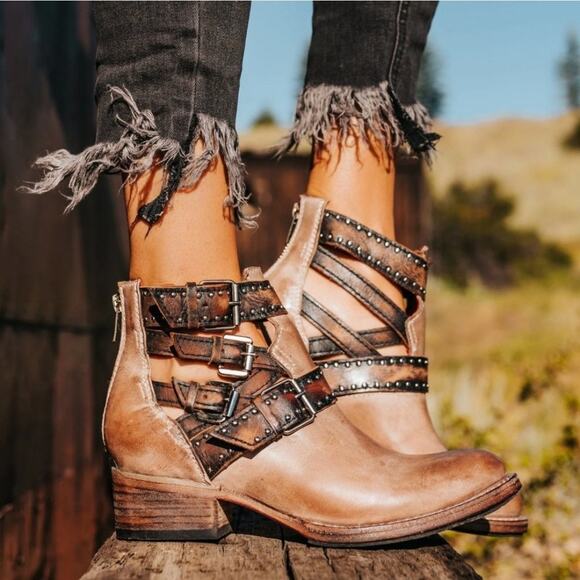 Freebird by Steven Shoes - FREEBIRD by Steven Belgium taupe leather Western Ankle boots booties 11